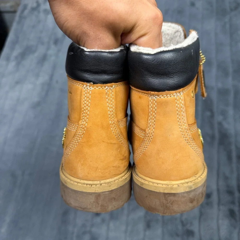 Timberland x Champion 6 Inch Wheat Boots Fleece Lined A1UCU Mens 5.5